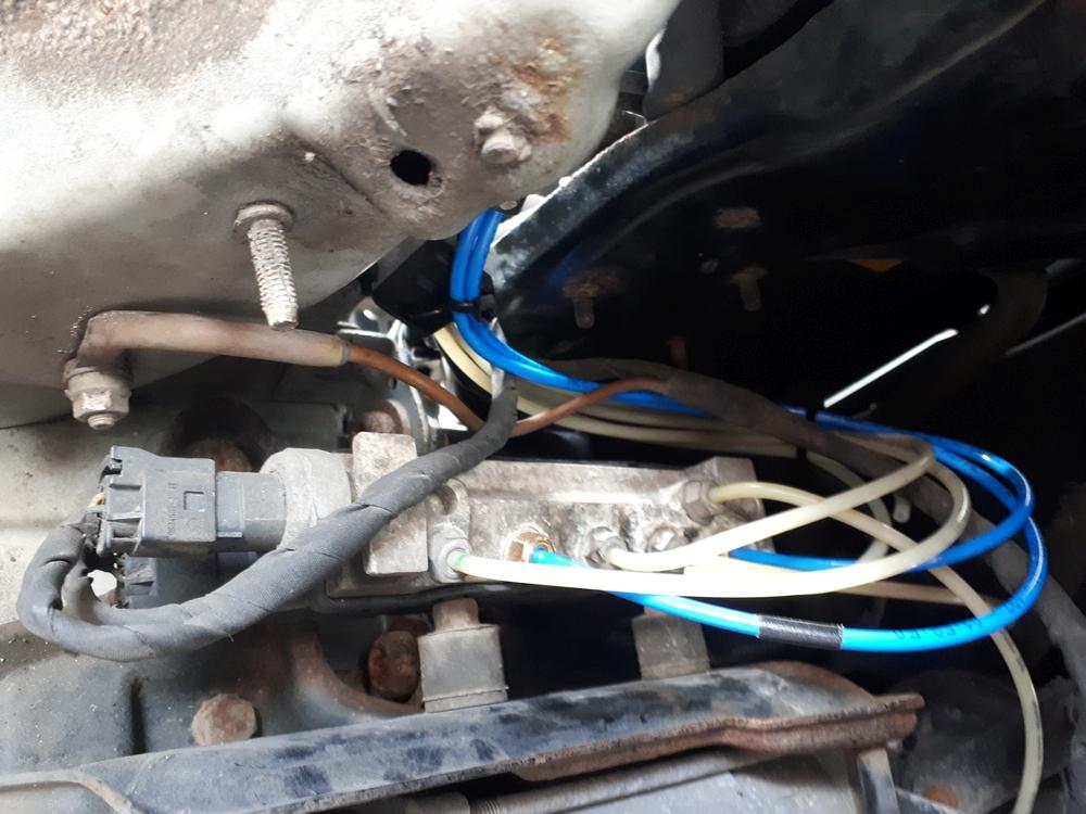 220 Airmatic gibt auf der Vorderachse auf. Ventilblock oder beide Dämpfer gleichzeitig?