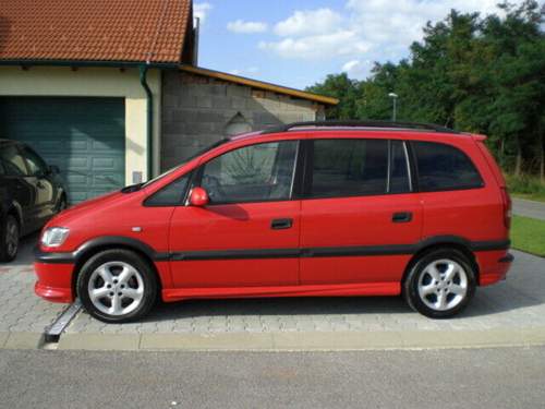 Opel-zafira-031