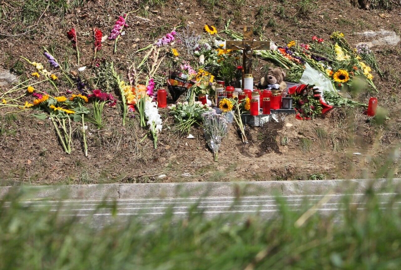 Gedenken an Unfallopfer bei Nagold (Baden-Württemberg)
