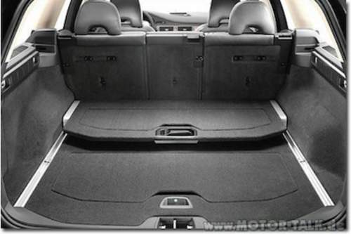 XC70 II Verschiebarer Ladeboden.jpg