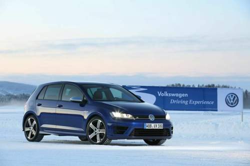 Golf R: 20 Millimeter Tiefgang, 19-Zoll-Räder, 300 PS und ein Spoiler-Paket