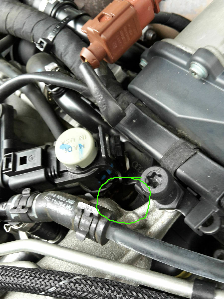 3.0TDI Undichtigkeit im Hinteren Bereich, verbrannter Geruch, Qualm