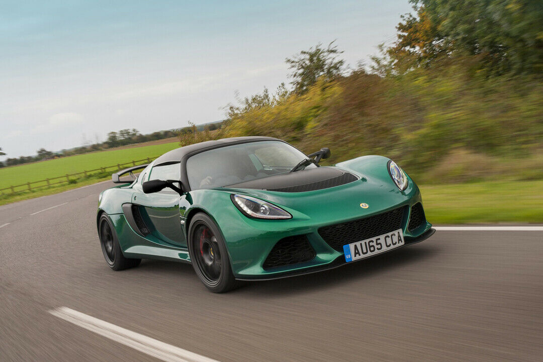 der 350 PS starke Lotus Exige Sport 350 hat ein Leergewicht von 1.125 Kilogramm