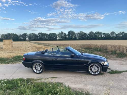 328i Cabrio