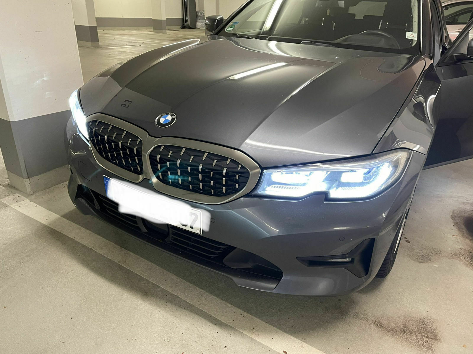 340I Grill im 320 G21 Touring