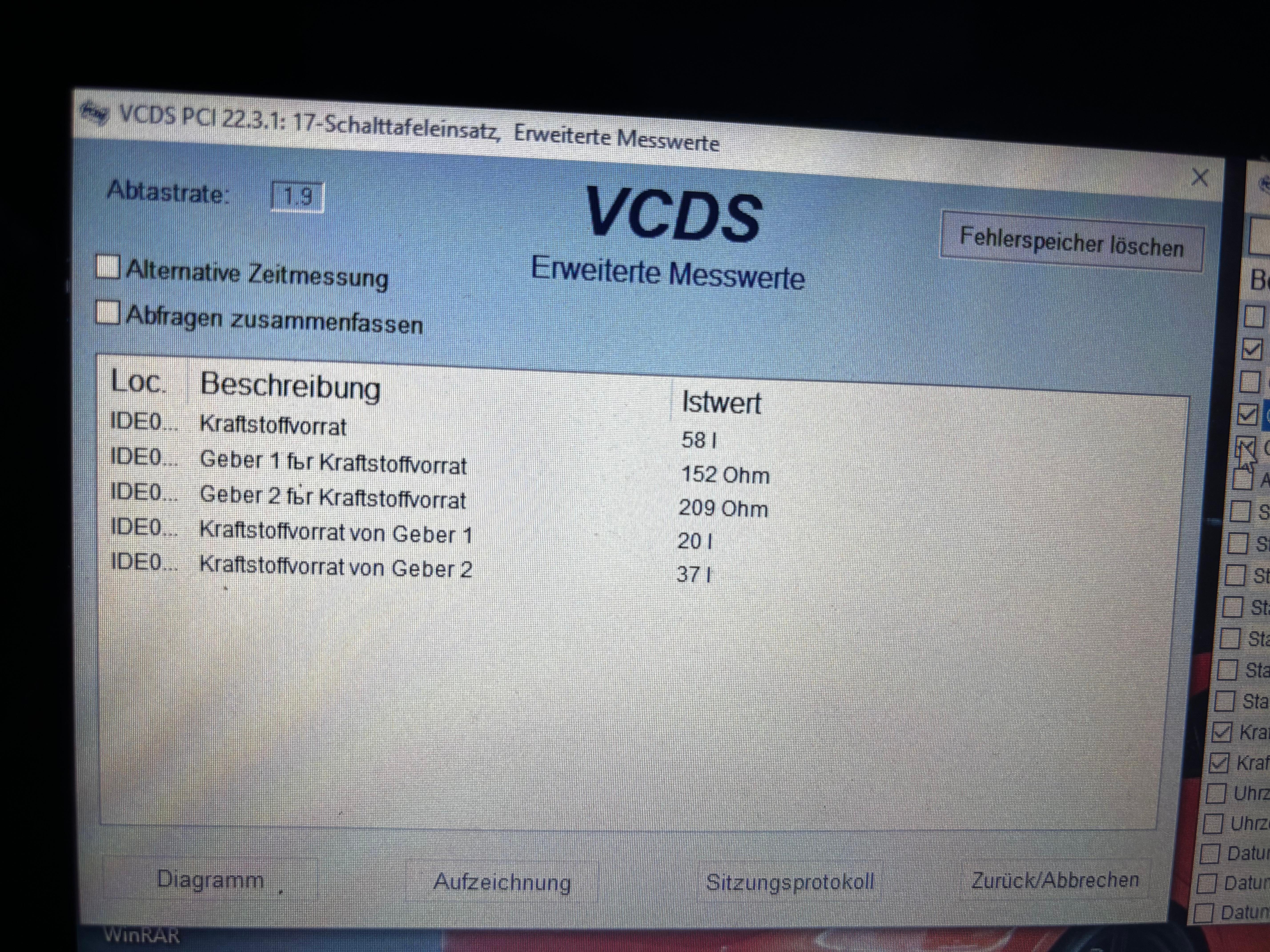 3D Premium KI 3C8920881B eingebaut aber...
