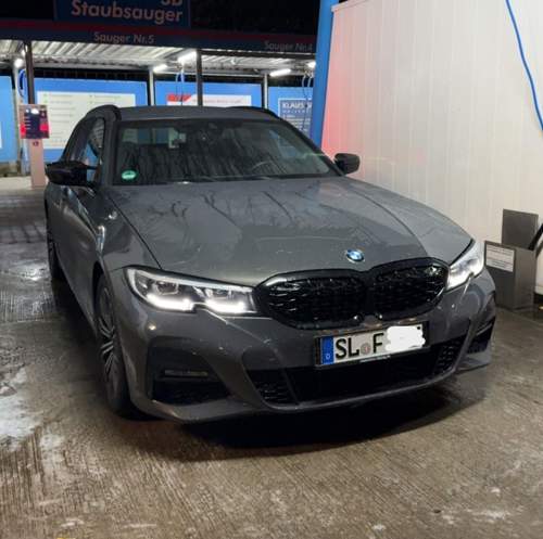 BMW G21 Touring M-Sport in Dravitgrau