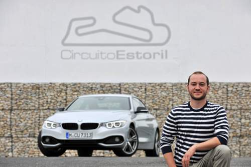 MOTOR-TALK-Redakteur Philipp Monse mit dem neuen BMW 4er