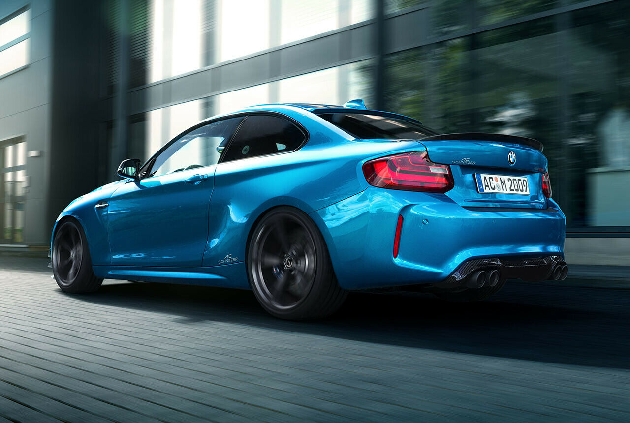 Auf Wunsch schraubt AC Schnitzer einen Heckdiffusor aus Carbon an den BMW M2