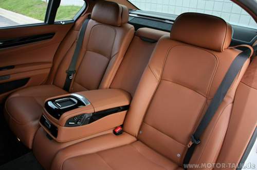 Zimt-braun-bmw-760li-qs