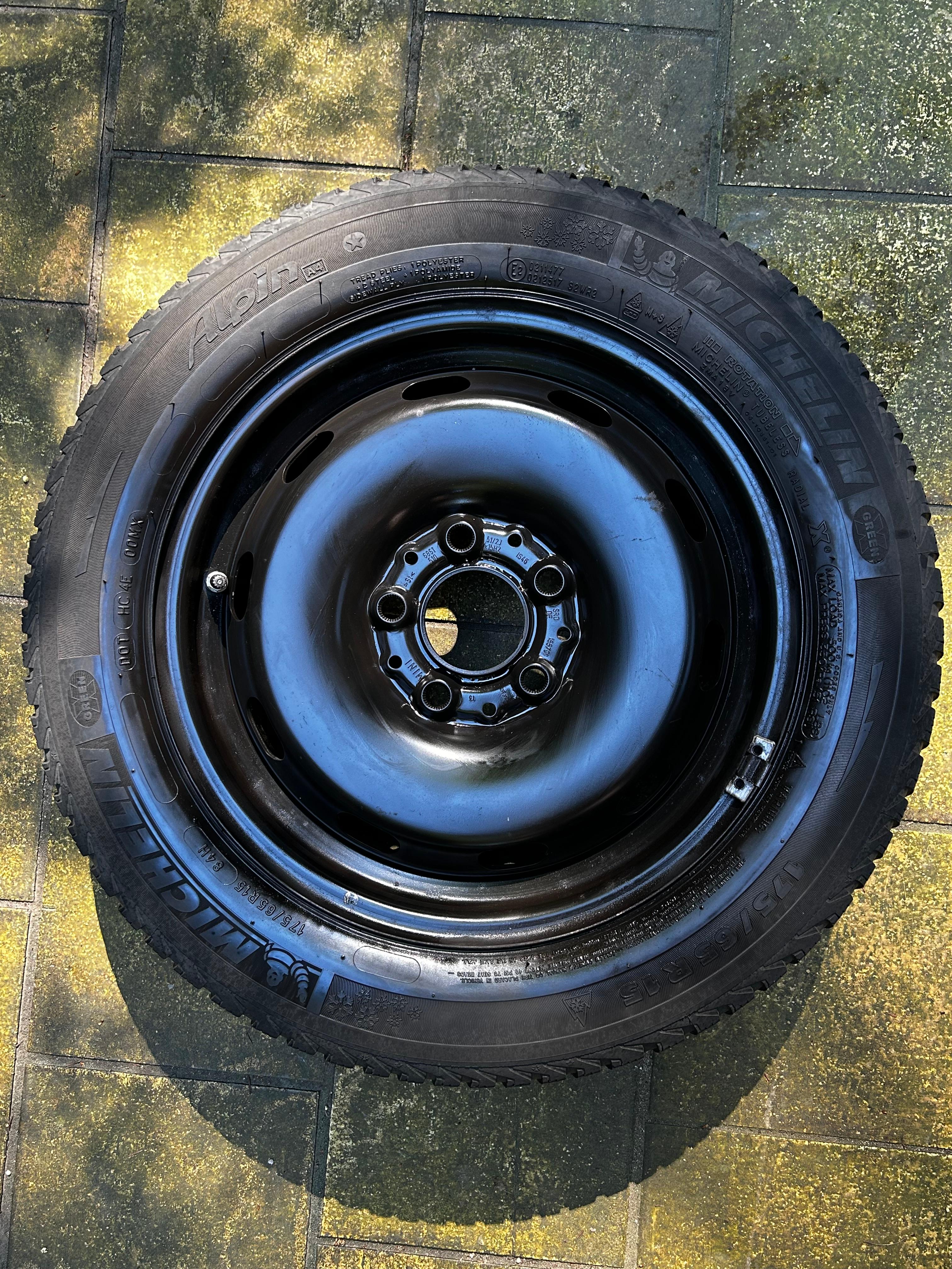 4x Original Mini Winterkompletträder Stahlfelge schwarz für F55/56/57 Michelin 175/65R