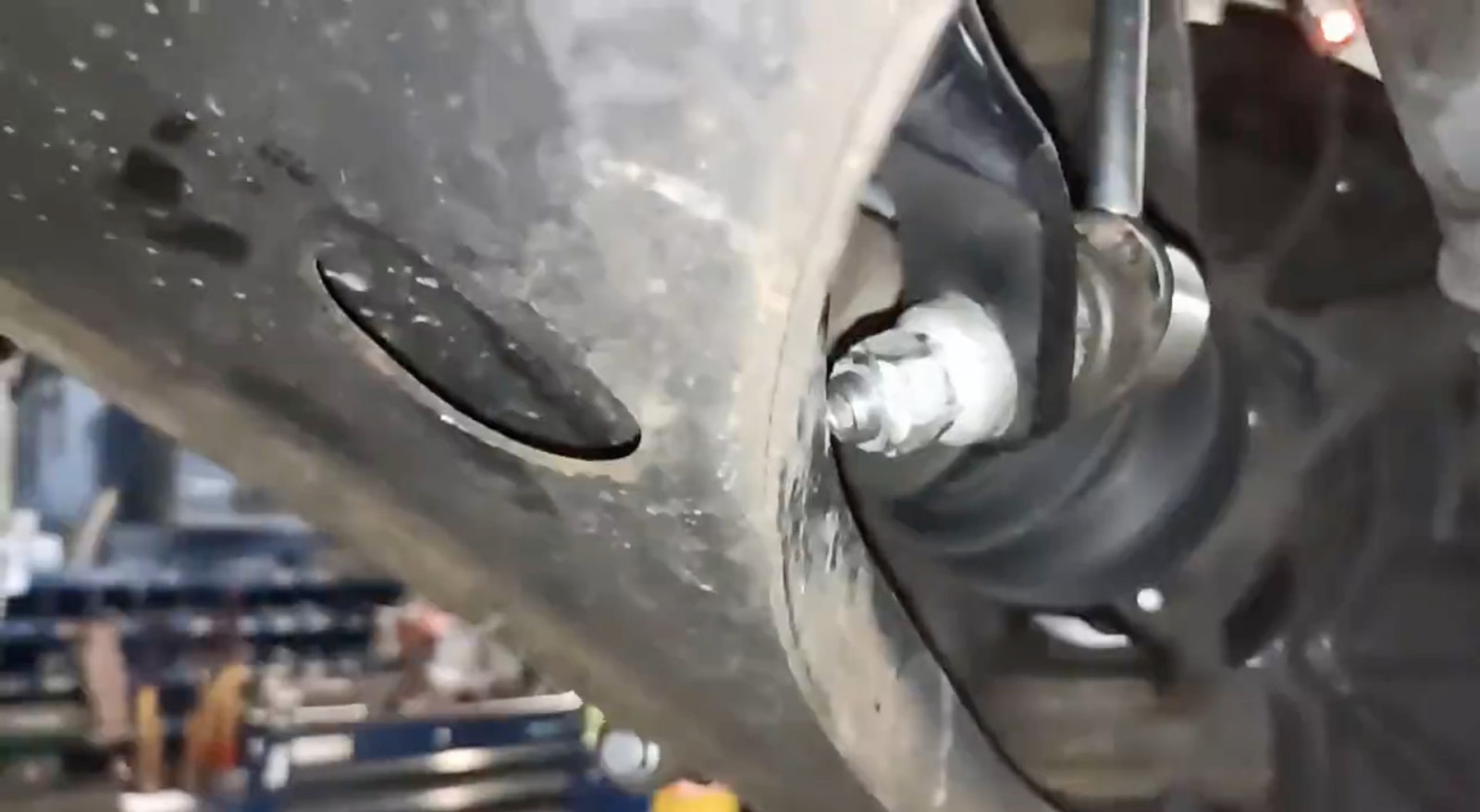 4x4 Umbau - Stabilisatoren stossen an die Querdenker (HILFE!)