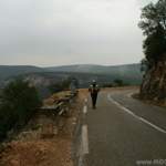 3. Strasse entlang der Ardeche im Regen