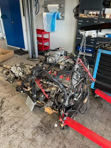Motor Seite.jpg