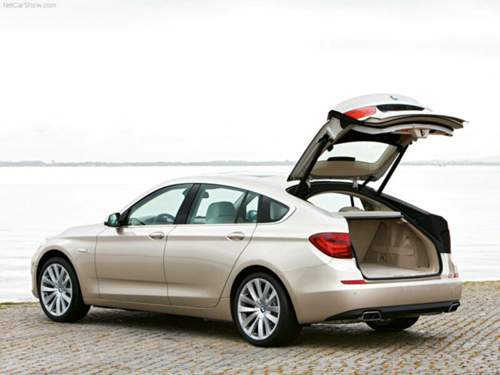 Bmw-5-series-gran-turismo-2010-800x600-wallpaper-17