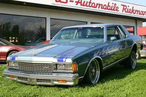 Chevrolet-caprice-coupe-1978-blau-l