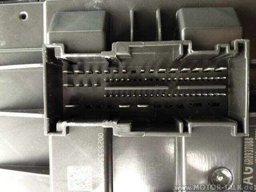 Bcm-stecker-b
