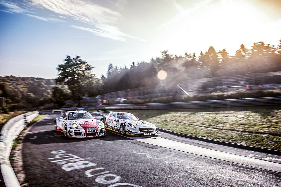 Auf dem Nürburgring: Die VLN Langstreckenmeisterschaft