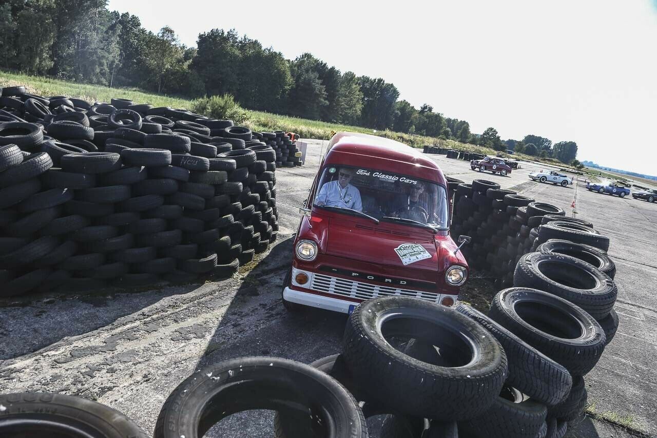 Es geht auch um Geschicklichkeit, will man den Ford Transit in der vorgegebenen Zeit zum Ziel bringen