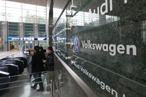 Südkorea wirft dem Volkswagen-Konzern vor, bislang nur mangelhafte Rückrufpläne für Diesel-Fahrzeuge zu haben