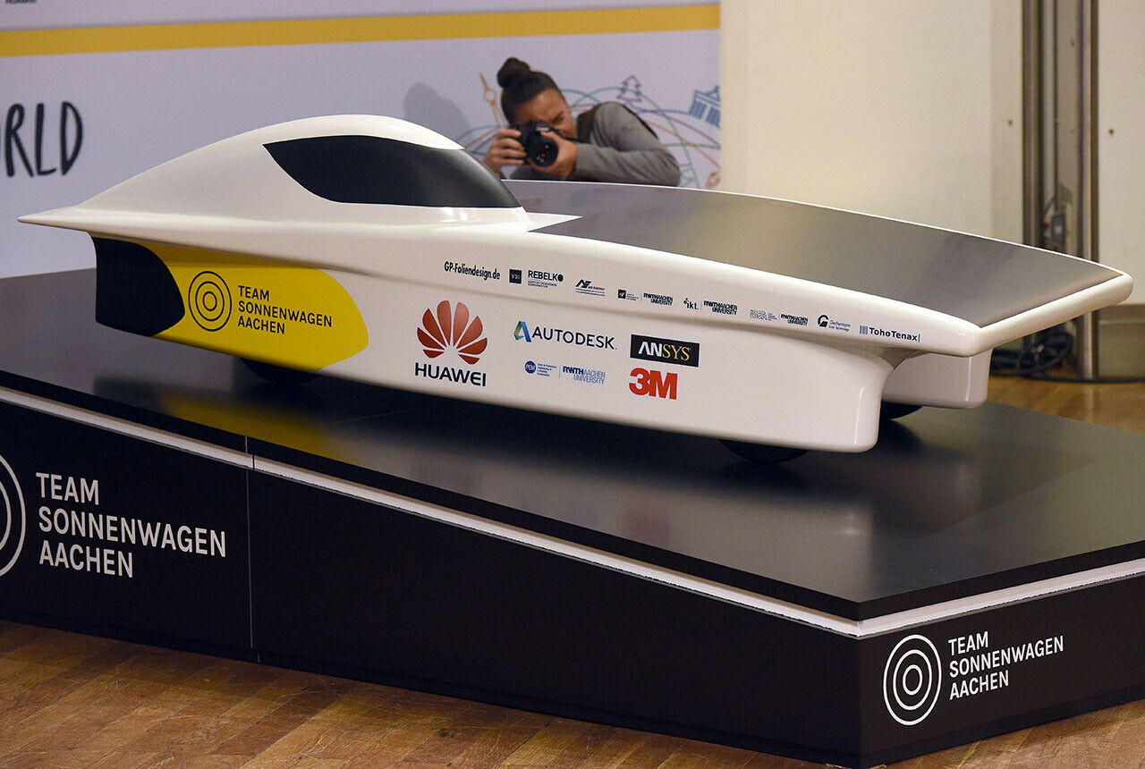 Noch ist das Auto für die World Solar Challenge 2016 nur ein Modell, Ende des Jahres soll der Prototyp fertig sein