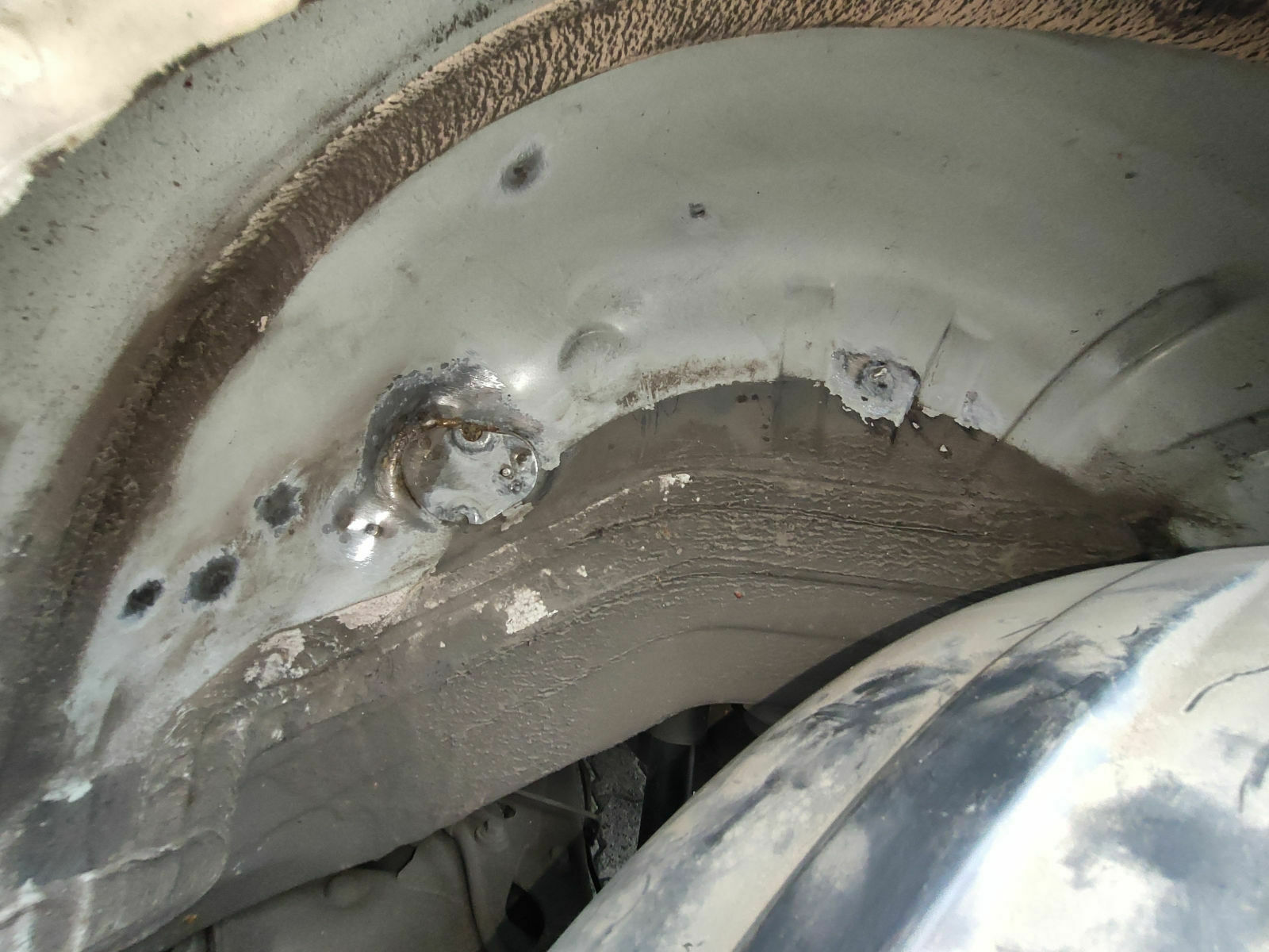 850er - Rost im hinteren Radlauf