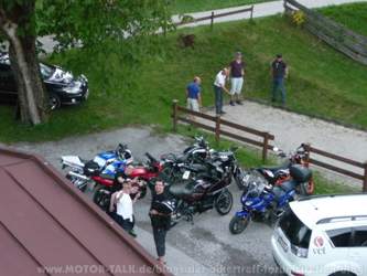 Hotel-neuhaus-parkplatz