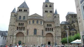 Dom-zu-trier