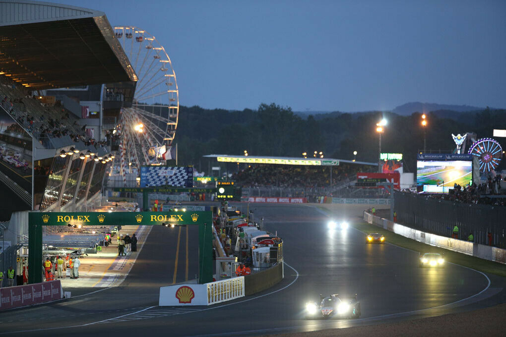 Wenn es in Le Mans dunkel wird...