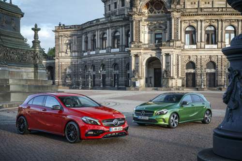 Der AMG A 45 wird erneut zum stärksten Kompakten - er leistet jetzt 381 PS