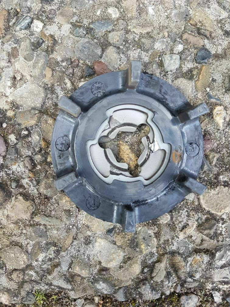 A4 B6 2.4 Rauch links vorn aus der Motorhaube - Klemmender Riementrieb und das nur sporadisch