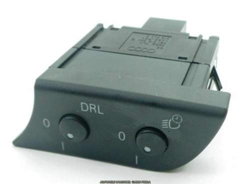 Audi-a4-8e-b7-schalter-drl-und-tagfahrlicht