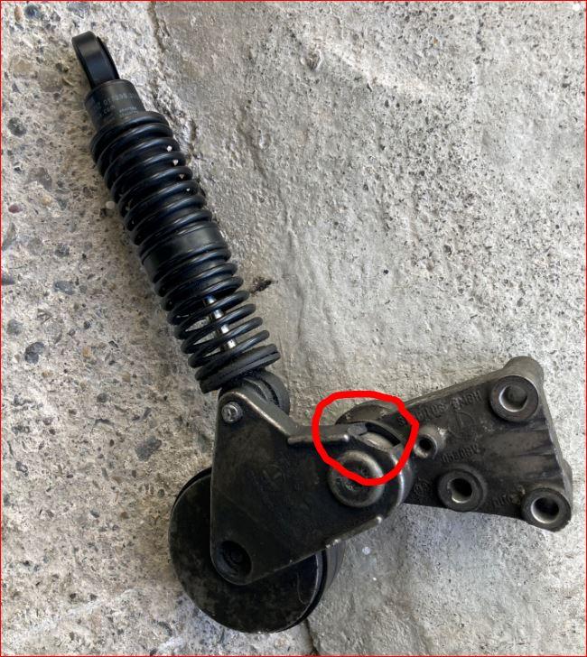 A6 C4 Kurzzeitige Geräusche des Rippenriemens