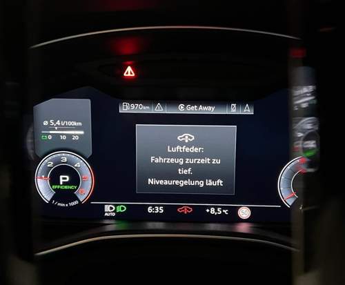 Audi A6 2019 - Luftfederungsmeldung