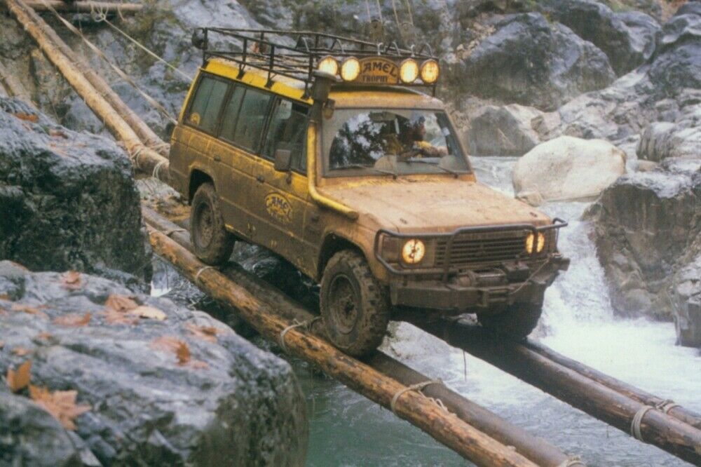 Selbst tiefe Schluchten kann der Pajero überqueren