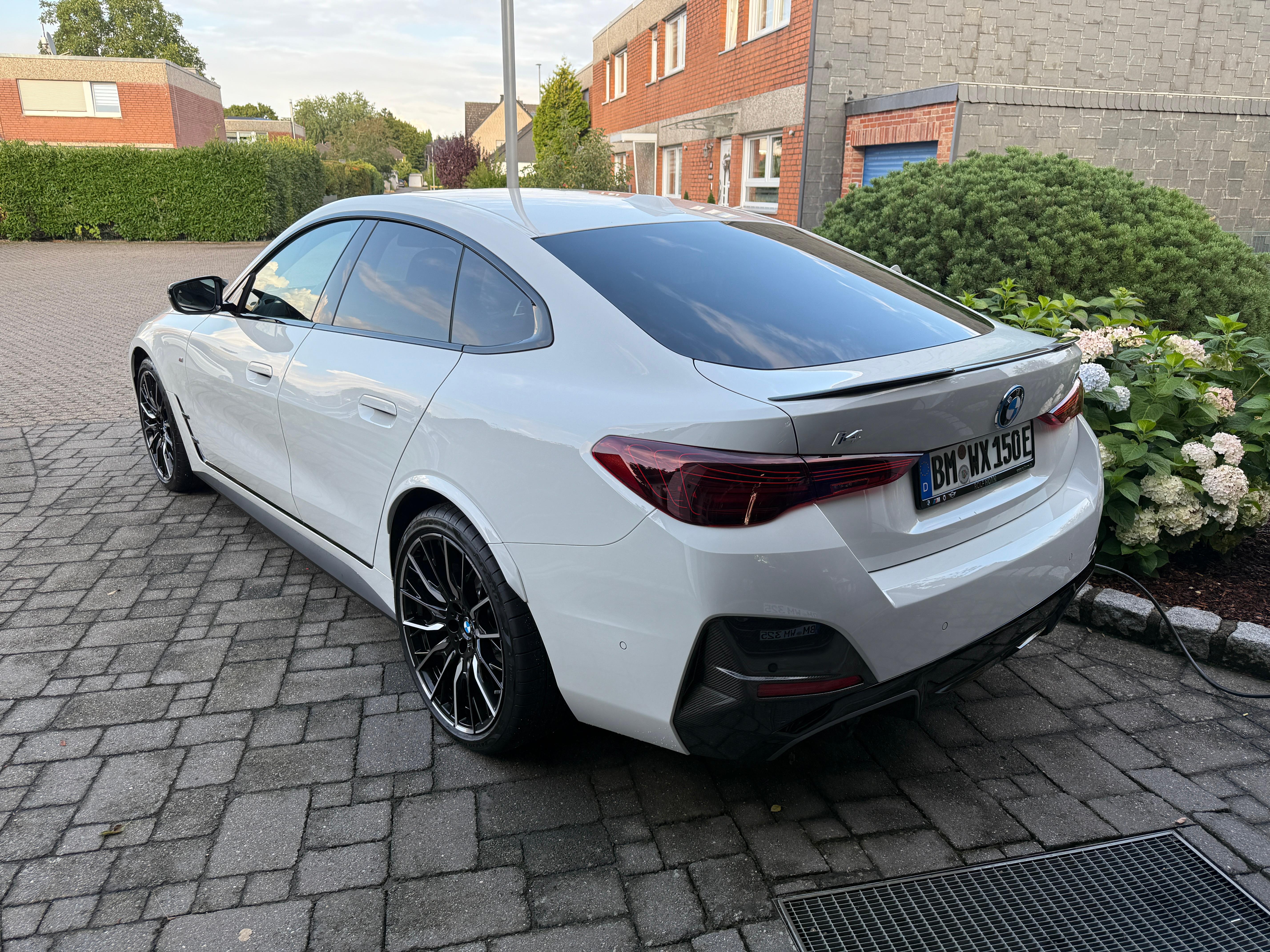 Ab Juli kommt der i4 M60...