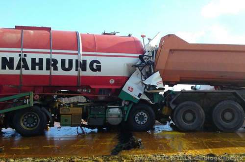 Enorme Kräfte durch das Gewicht der LKW