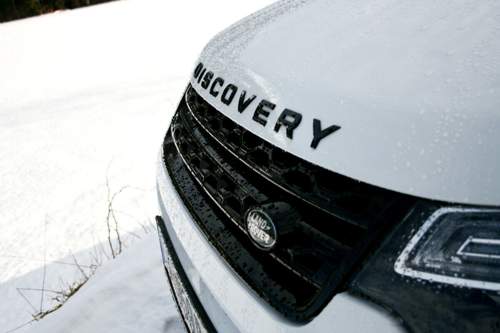 Discovery-sport-hse-black-design