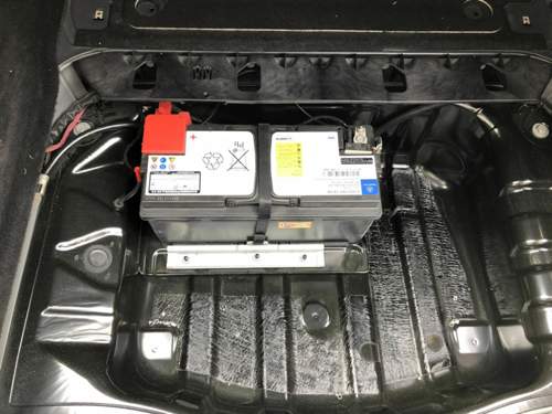 Starterbatterie mit St/St