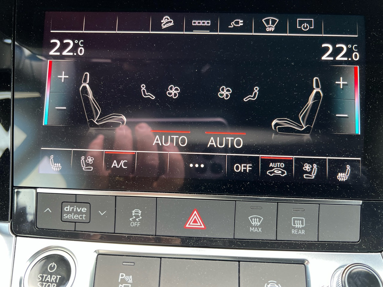 AC/MAX ist verschwunden