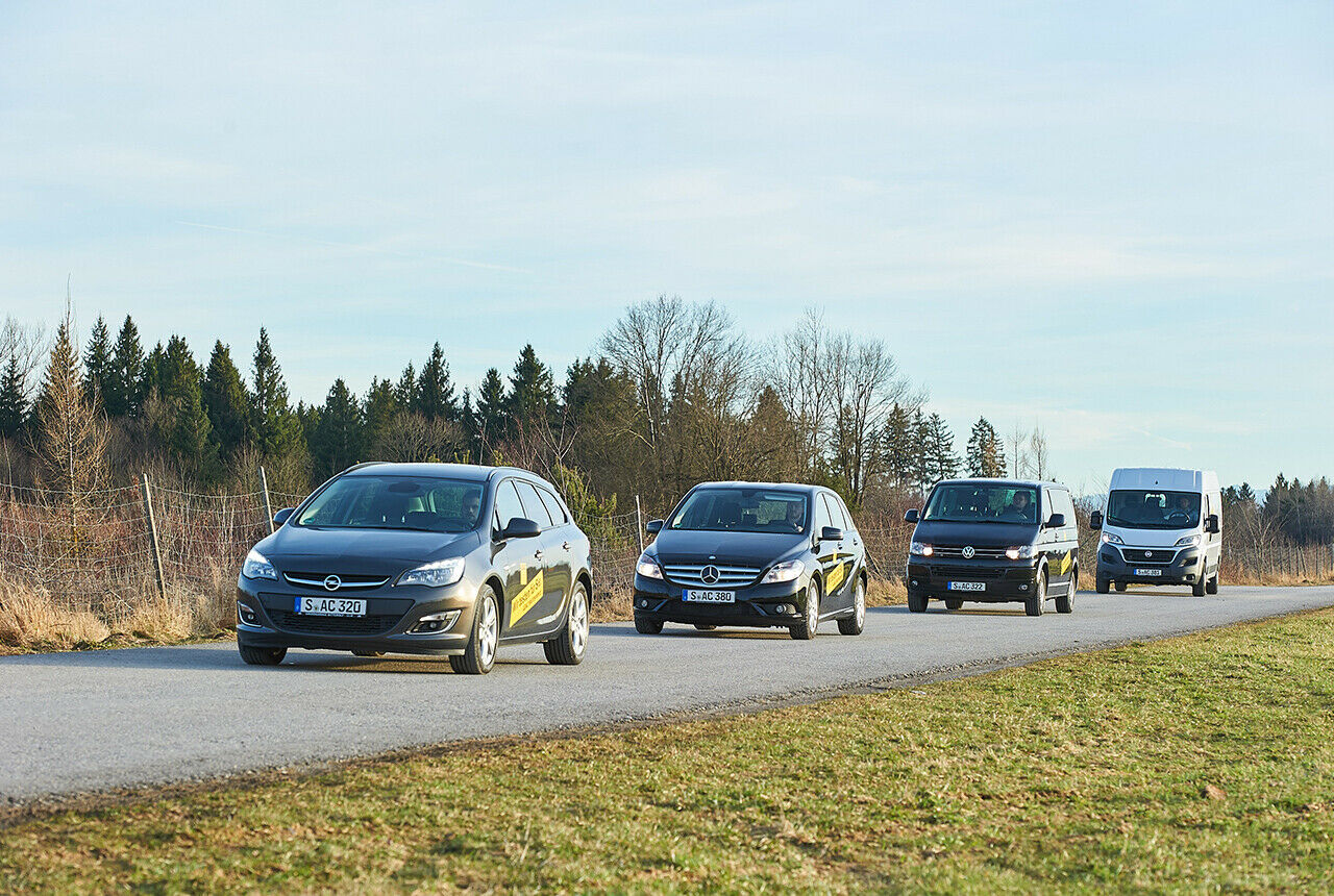 Der ADAC überprüfte mit vier Gebrauchten Euro 5-Diesel-Fahrzeugen und den Systemen von vier Nachrüst-Anbietern die Wirksamkeit nachträglich eingebauter SCR-Kat-Systeme