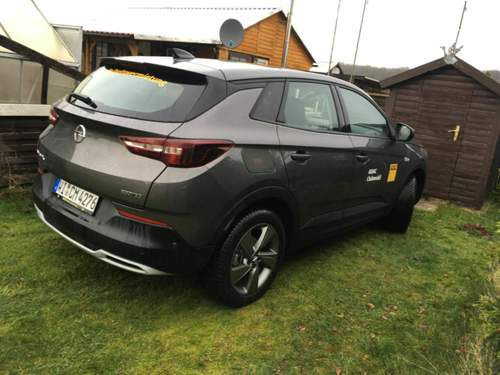 Opel Grandland X 1,2 Turbo 130 PS als Mietwagen
