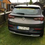 Der Grandland ist optisch ein gelungenen SUV