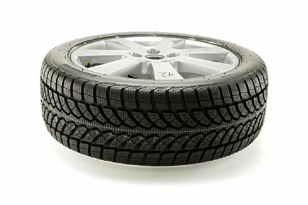 Bridgestone Blizzak LM