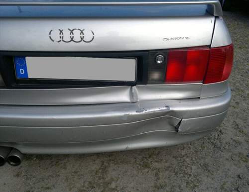 Alte Autos dürfen in die Fachwerkstatt