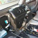 07.03 - BOSE Subwoofer und Verstärker verbaut