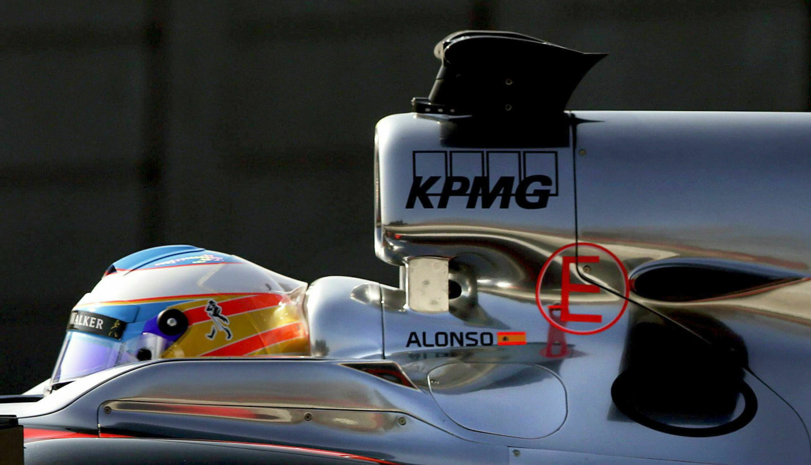 Fernando Alonso während der ersten Testfahrten zur neuen Saison. Der Spanier verpasst den Auftakt in Australien