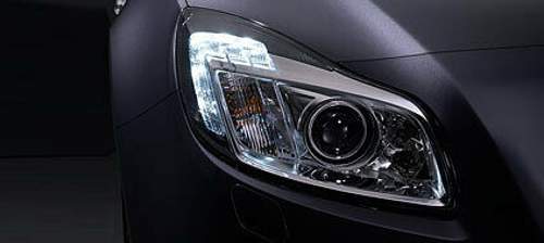 Insignia-bi-xenon-afl