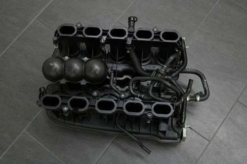 V10 Ansaugbrücke