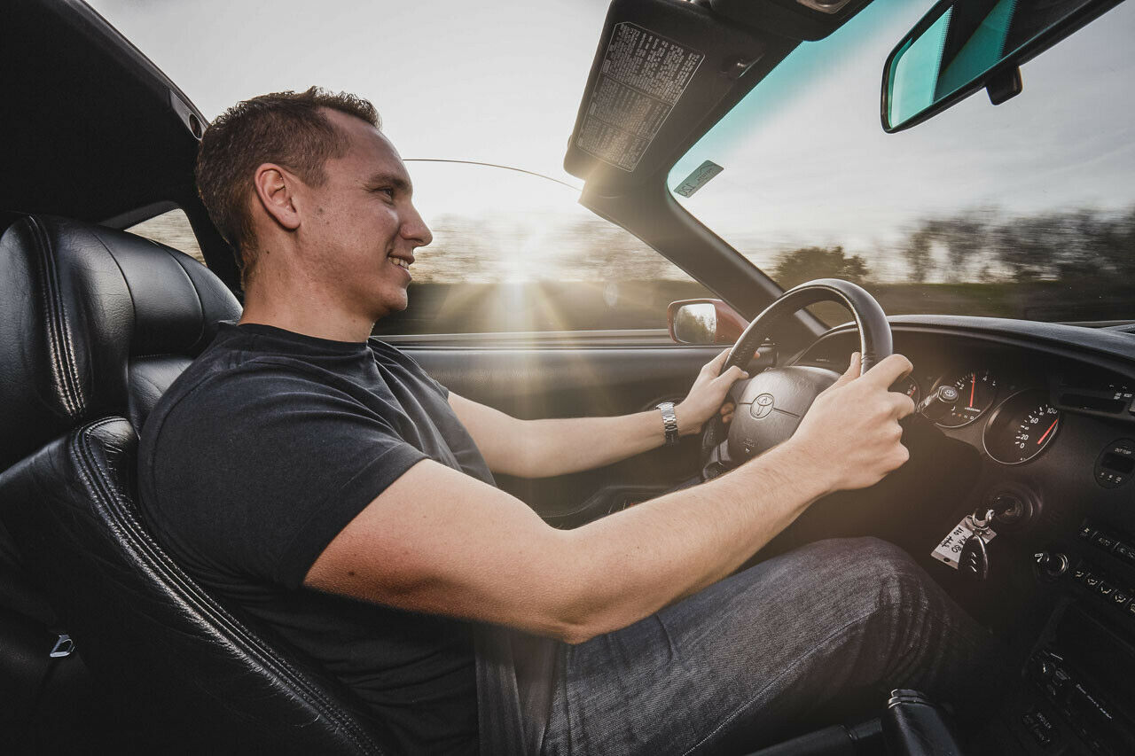 Oben ohne: Alle in Deutschland ausgelieferten Supra haben ein Targadach. Offen fährt der Sportler ganz fantastisch